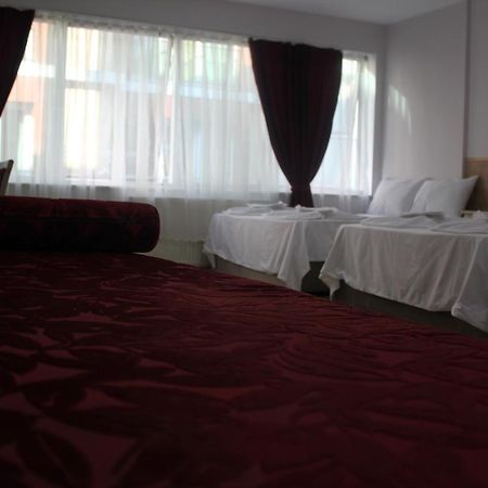 Yues Hotel Istanboel Buitenkant foto